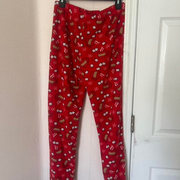 Red and white christmas hot chocolate pajama pants - Picture 7 of 8